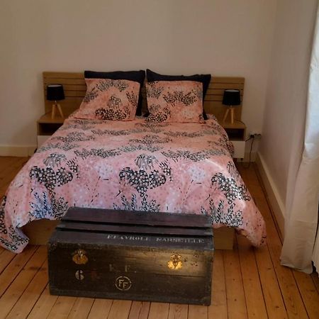 Chez Thomas Apartment Sézanne Екстериор снимка