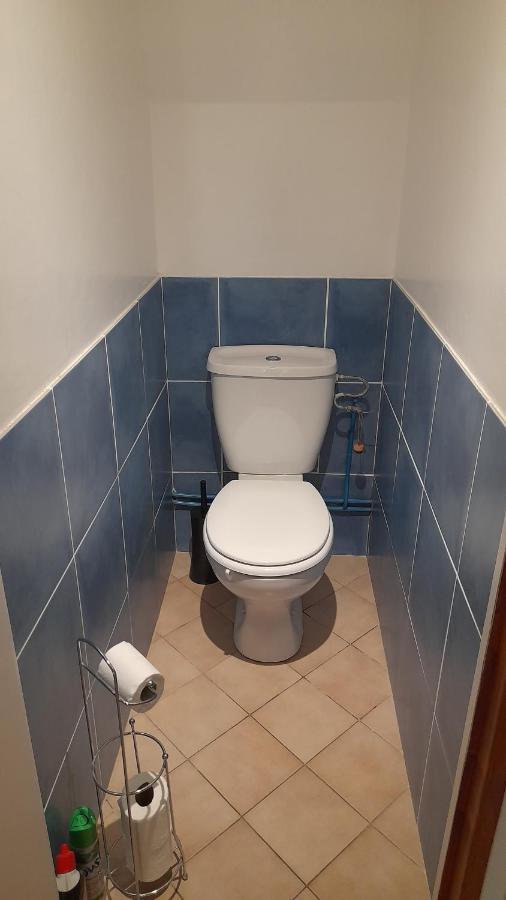 Chez Thomas Apartment Sézanne Екстериор снимка
