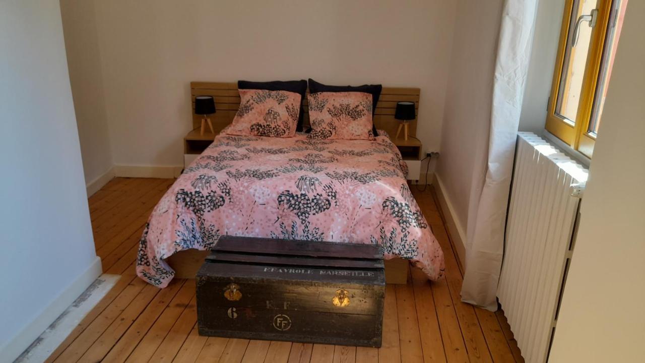 Chez Thomas Apartment Sézanne Екстериор снимка